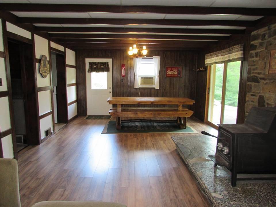 Blue Lodge Hesston Exterior photo